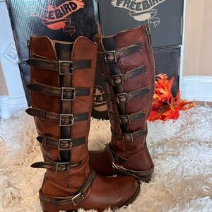 Freebird Remy with adjustable buckles!!